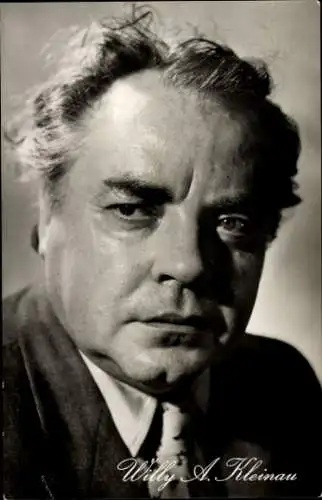 Ak Schauspieler Willy A. Kleinau, Portrait, Film Die blauen Schwerter