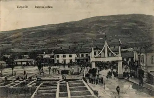 Ak Skopje Üsküb Mazedonien, Bahnhofsplatz