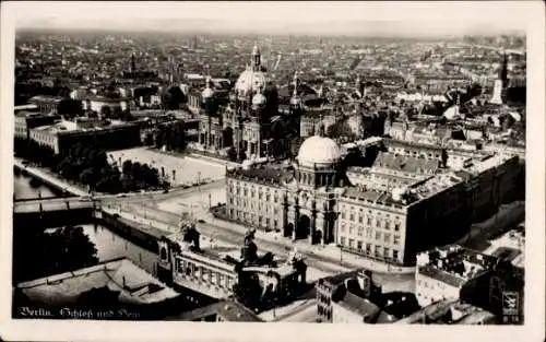 Ak Berlin Mitte, Teilansicht, Schloss, Dom