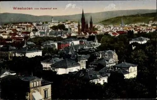 Ak Wiesbaden in Hessen, Totalansicht, Blick vom Kaiserhof, Kirchtürme