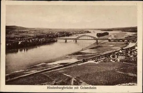 Ak Geisenheim am Rhein Hessen, Totalansicht, Hindenburgbrücke