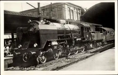 Ak Utrecht, Loc 4002, Dampflokomotive im Bahnhof, Niederländische Eisenbahn, 1948