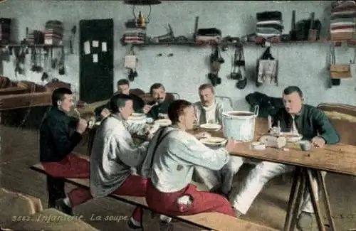 Ak Infanterie, la soupe, französische Soldaten