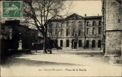 Ak Saint Maximin la Sainte Baume Var, Place de la Mairie