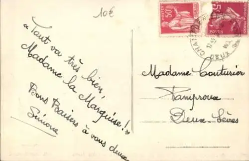 CPA Champdeniers Deux Sèvres, Place de la Republique