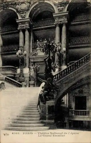 Ak Paris IX Opéra, Pariser Oper, großes Treppenhaus mit Statuen und Säulen