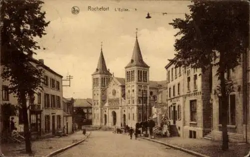 Ak Rochefort Wallonien Namur, Kirche