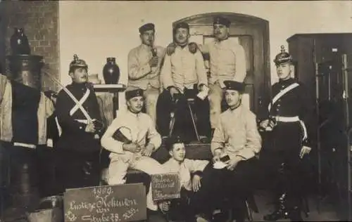 Foto Ak Deutsche Soldaten in Uniformen, Infanterie-Regiment 55