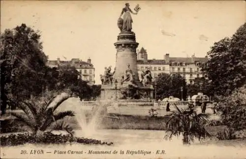 Ak Lyon Rhône, Denkmal der Republik, Place Carnot