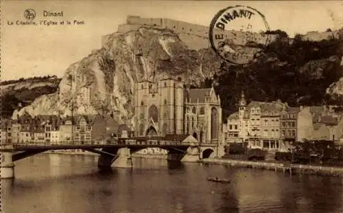 Ak Dinant Wallonie Namur, Die Zitadelle, die Kirche und die Brücke