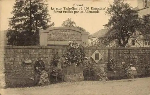 CPA Dinant Wallonie Namur, Le mur Tschoffen