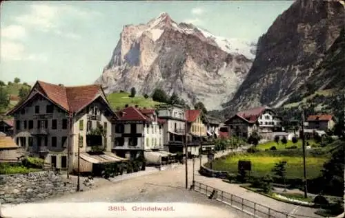 Ak Grindelwald Kanton Bern, Straße, Häuser, Gebirge