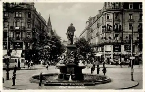 Ak Zürich Stadt Schweiz, Bahnhofplatz, Alfred Escher-Denkmal