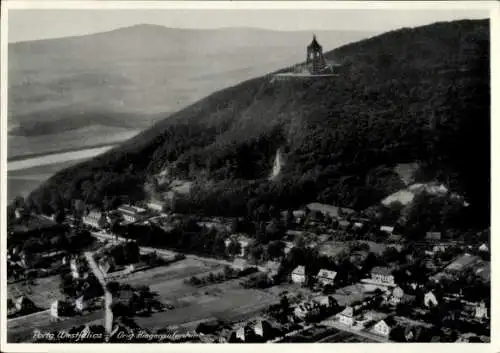 Ak Porta Westfalica an der Weser, Fliegeraufnahme, Denkmal