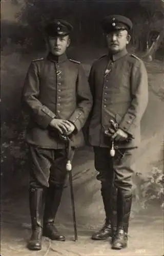 Foto Ak Deutsche Soldaten in Uniform, Portrait