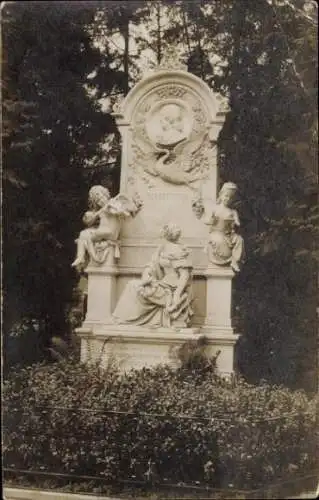 Foto Ak Bonn am Rhein, Robert-Schumann-Denkmal, Engel