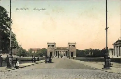 Ak München, Königsplatz