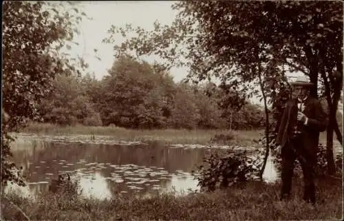 Ak Schneverdingen in der Lüneburger Heide, Gewässer, Natur, Mann