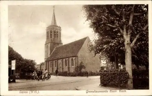 Ak Laren Nordholland Niederlande, Gerestaureerde Herv. Kerk