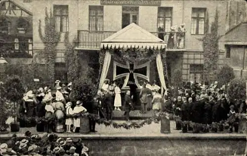 Ak Nürnberg in Mittelfranken, Nagelung des Eisernen Kreuzes, Einweihung 1915, Handwerkskammer