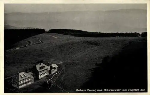 Ak Kandel in der Pfalz Bienwald, Kurhaus, Fliegeraufnahme