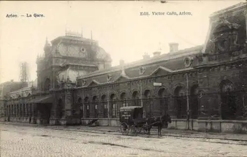 Ak Arlon Aarlen Wallonien Luxemburg, Bahnhof, Kutsche