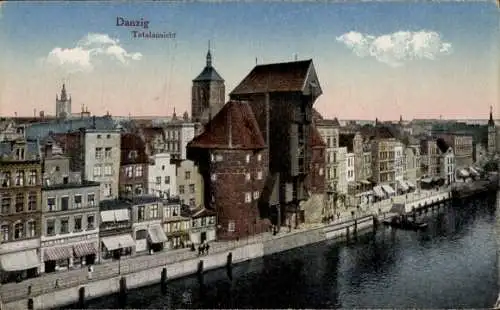 Ak Gdańsk Danzig, Teilansicht der Stadt mit Krantor, Kirchturm, Geschäfte