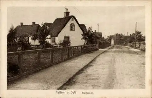 Ak Keitum auf Sylt, Blick in die Dorfstraße