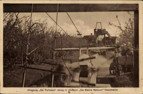 Ak Haastrecht Zuid-Holland, Vliegtuig De Pelikaan éénig in Holland De Kleine Betuwe