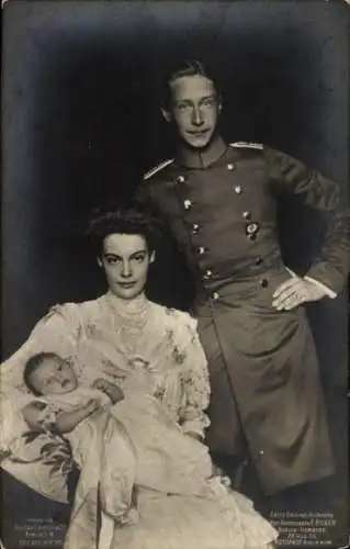 Ak Kronprinz Wilhelm von Preußen, Kronprinzessin Cecilie, Prinz Wilhelm