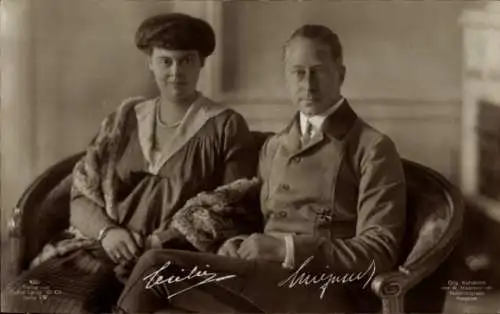 Ak Kronprinz Wilhelm von Preußen und Kronprinzessin Cecilie von Preußen, Liersch 8001