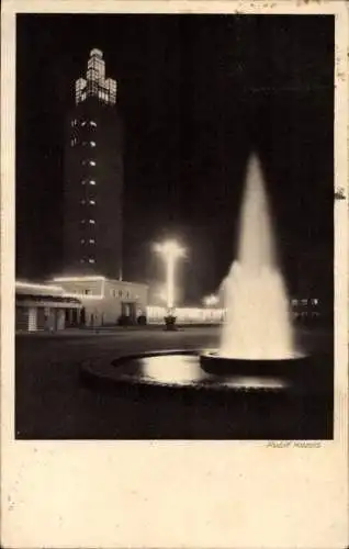 Ak Magdeburg, Turm, Ehrenhof in Nachtbeleuchtung