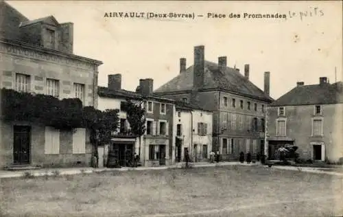 Ak Airvault Deux Sevres, Place des Promenades