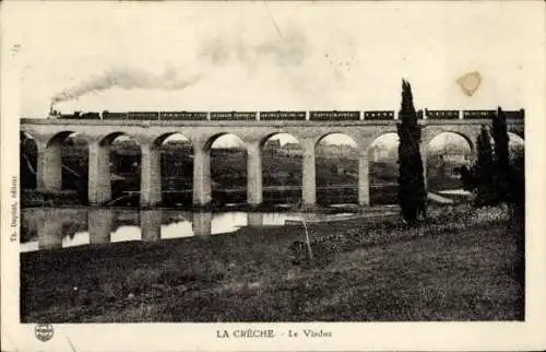 Ak La Crèche Deux Sevres, Le Viaduc, Eisenbahn