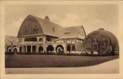 Ak Leipzig in Sachsen, Internationale Baufachausstellung 1913, Bayerische Bierhalle und Riesenfass