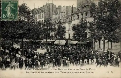 CPA Vincennes Val de Marne, Rue de Paris en face le Fort