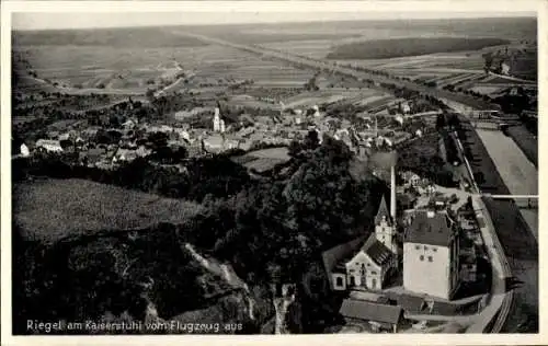 Ak Riegel am Kaiserstuhl, Fliegeraufnahme