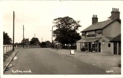 Foto Ak Galleywood Chelmsford East England, Straßenpartie