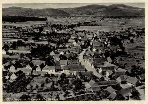 Ak Gündlingen Breisach am Oberrhein, Fliegeraufnahme