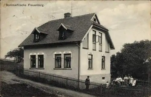 Ak Frauenberg im Bezirk Kratzau Chrastava Region Reichenberg, Wohnhaus