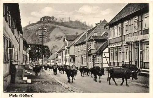 Ak Wieda Walkenried Harz, Straße, Kühe, Hotel