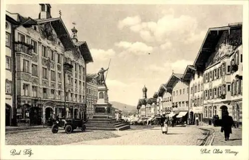 Ak Bad Tölz im Isartal Oberbayern, Straßenpartie, Denkmal