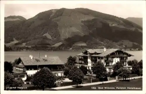 Ak Bad Wiessee in Oberbayern, Blick zur Pension Hanslbauer, Berge