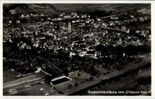 Ak Tauberbischofsheim in Baden, Fliegeraufnahme