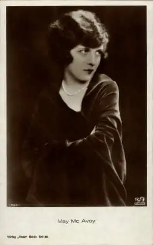 Ak Schauspielerin May McAvoy, Portrait