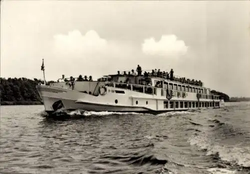 Ak Spreedampfer, Luxusfahrgastschiff Friedrich Wolf, Weiße Flotte Berlin