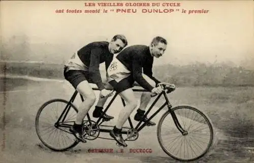 Ak Radrennfahrer Ohresser, R. Ducrocq, Tandem, Reklame Dunlop Reifen