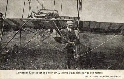 Ak Flugpionier Kinet, gestorben bei einem Absturz 3. August 1910, Flugzeug