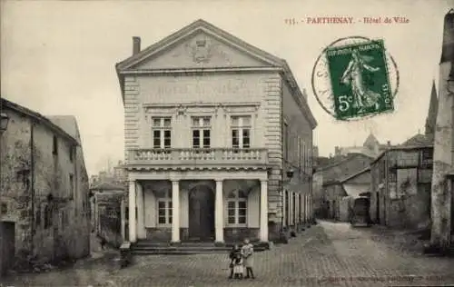 Ak Parthenay Deux Sèvres, Hôtel de Ville