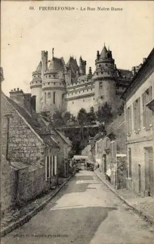 Ak Pierrefonds Oise, Schloss, Rue Notre Dame